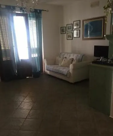 Jenny A Lipari Nyaraló